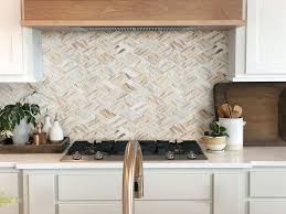 Kitchen backsplash