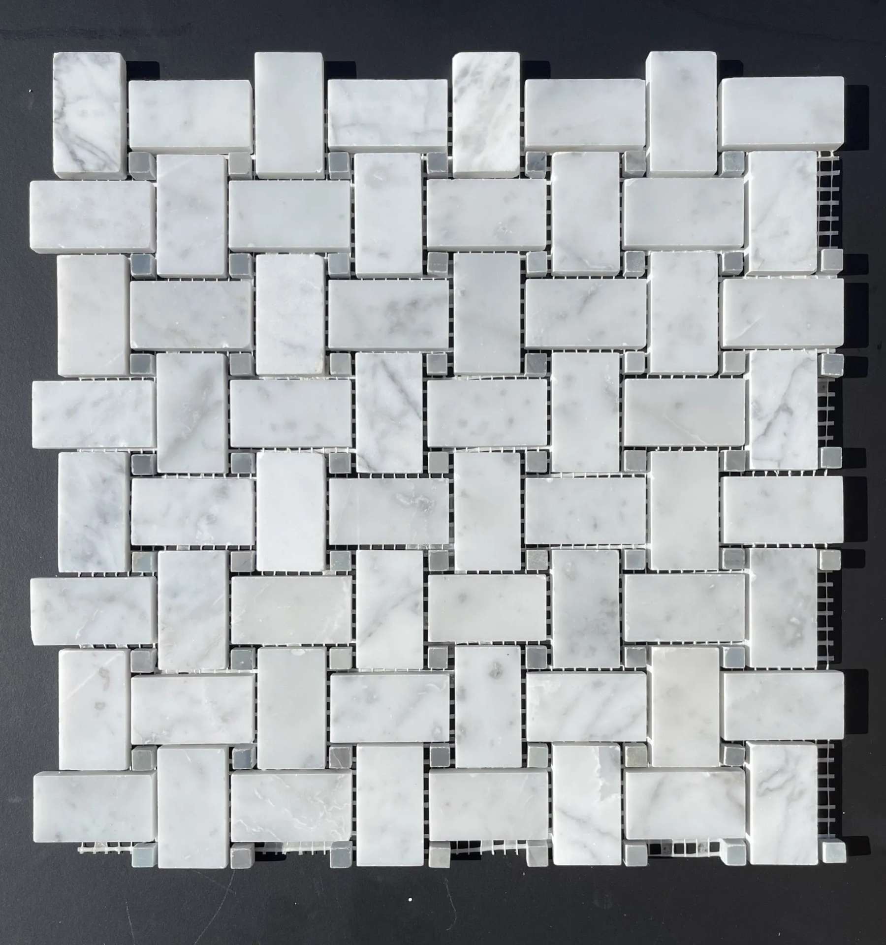 Bianco Carrara Basketweave w/ Bardiglio Dot